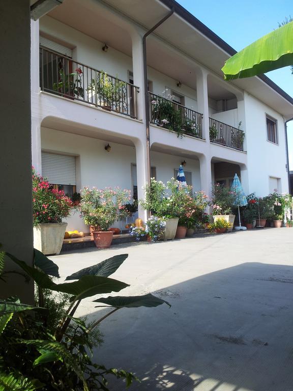 רוזטו דליי אברוצי B&B La Casa Di Angelica מראה חיצוני תמונה